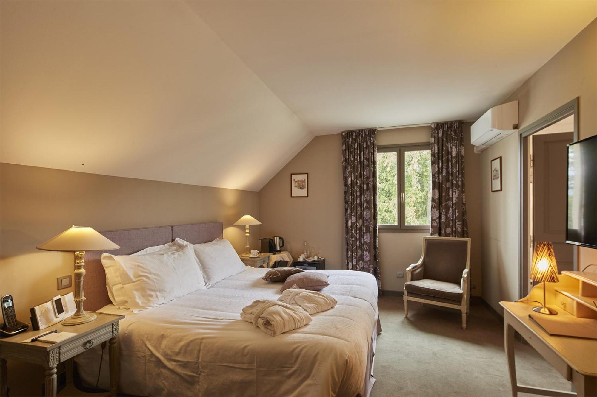 Château De Candie 4*