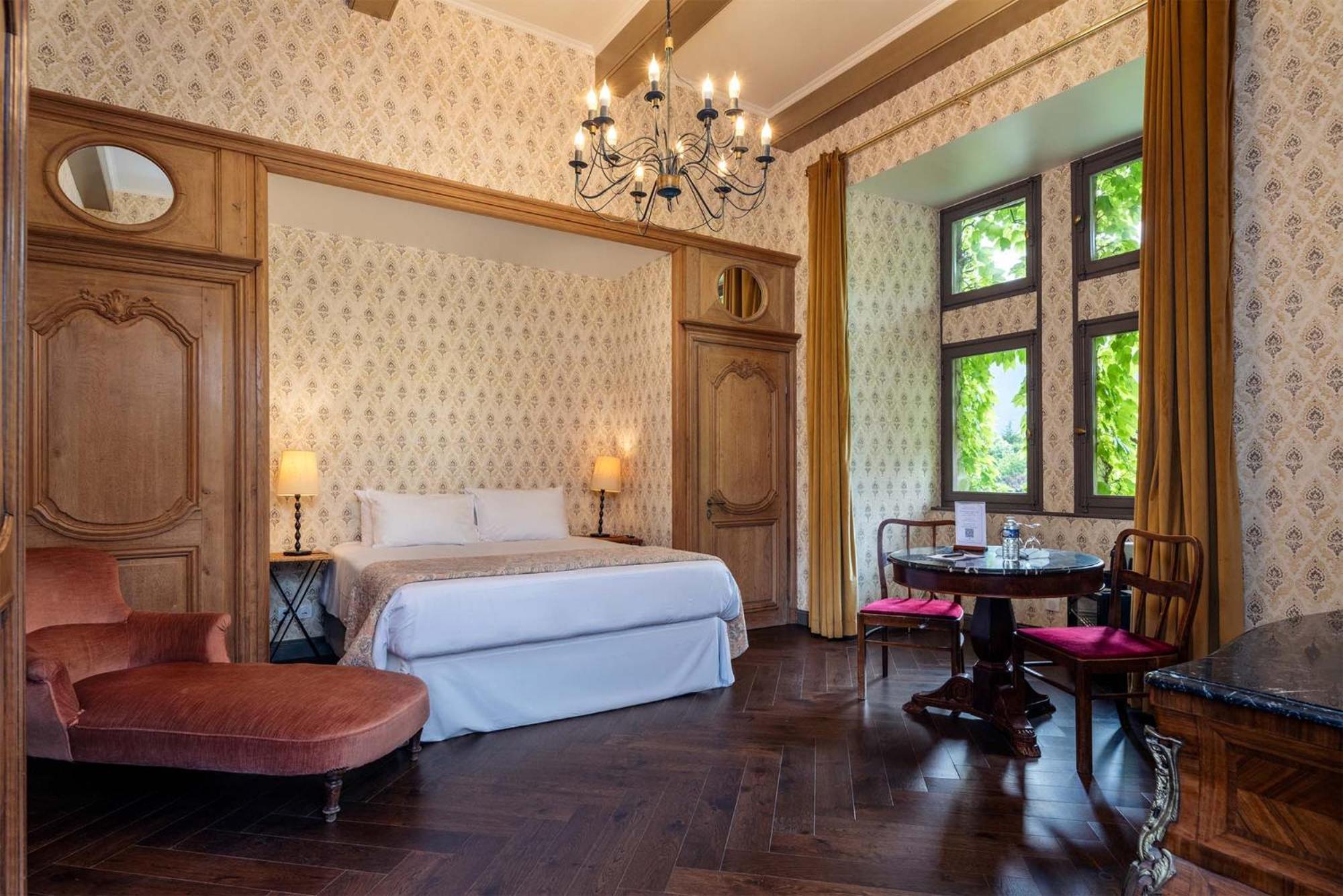Chateau De Candie 4*